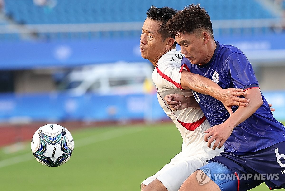 [아시안게임] '신태용 경쟁자'가 지휘하는 인니 남자축구, 대만에 덜미