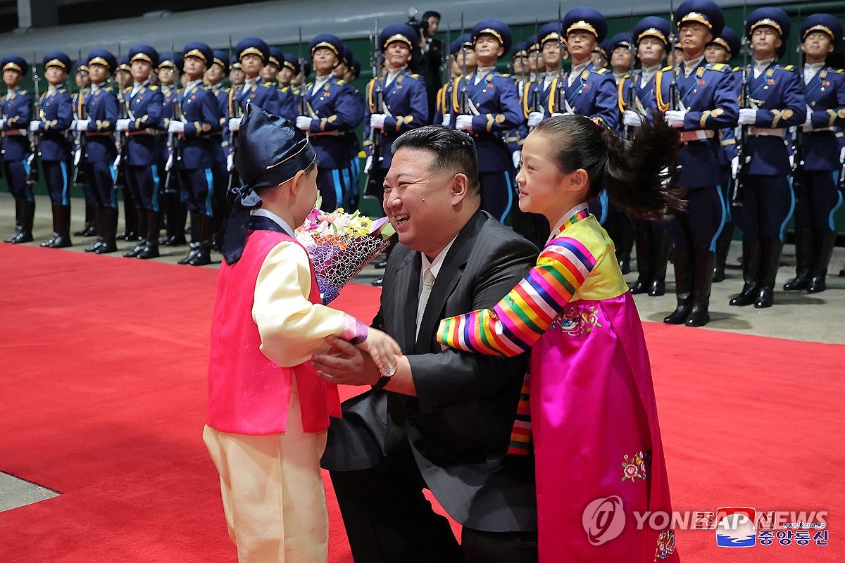 김정은, 어제 저녁 평양 도착…"불멸의 대외 혁명활동"(종합)