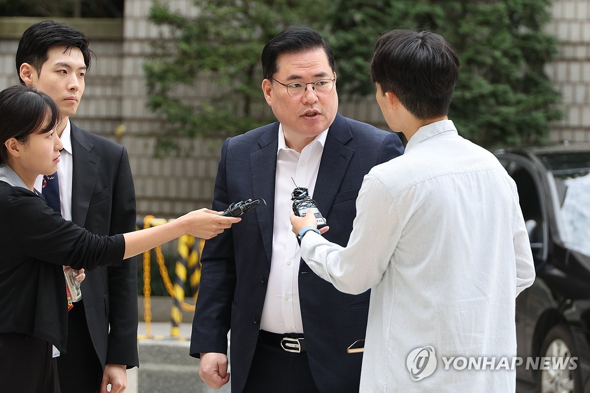 '이재명 측근' 김용 징역12년 구형…"검은돈 선거" "억울"(종합2보)