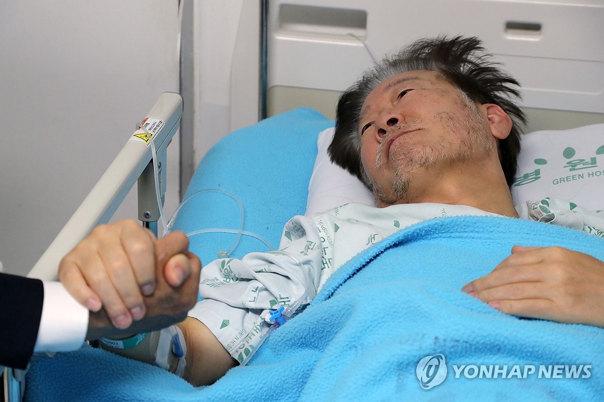 '이재명 체포안' 가결…민주, 대혼돈 속 분열 가속 우려