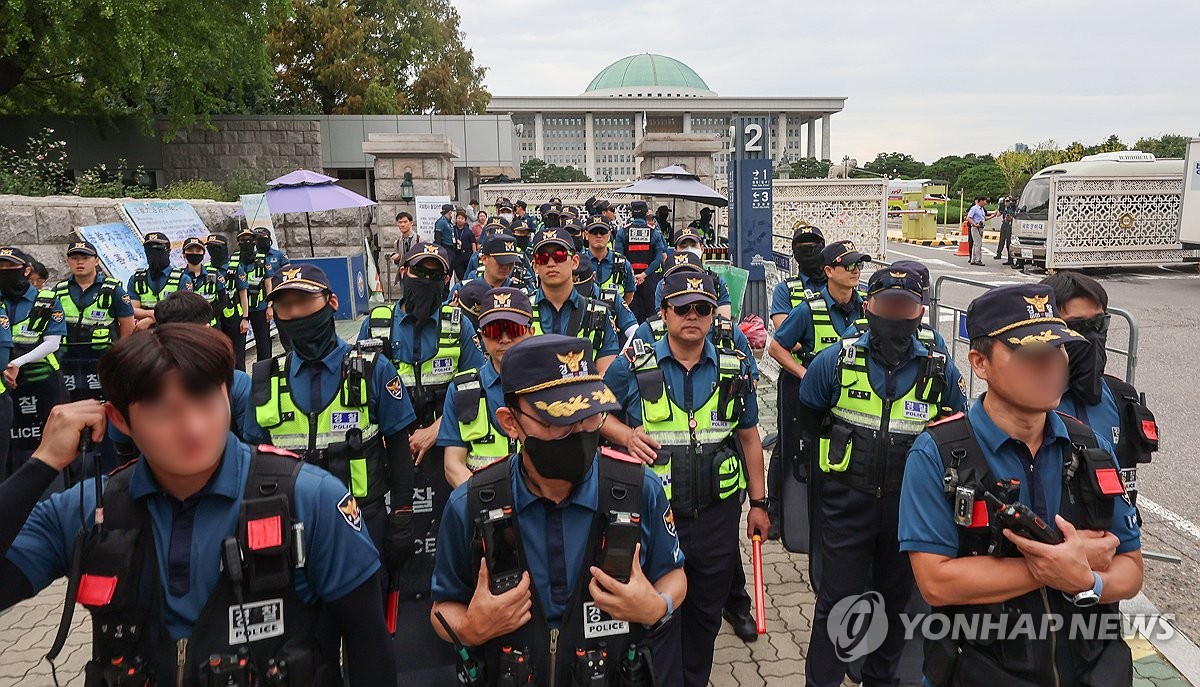 이재명 체포안 가결에 지지자들 강력 항의…고성·오열도(종합)