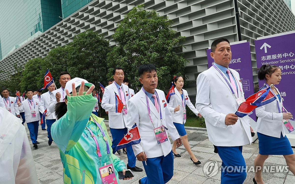 [아시안게임] 북한 선수단, 개막 하루전 입촌식…"좋은 성과 기대"