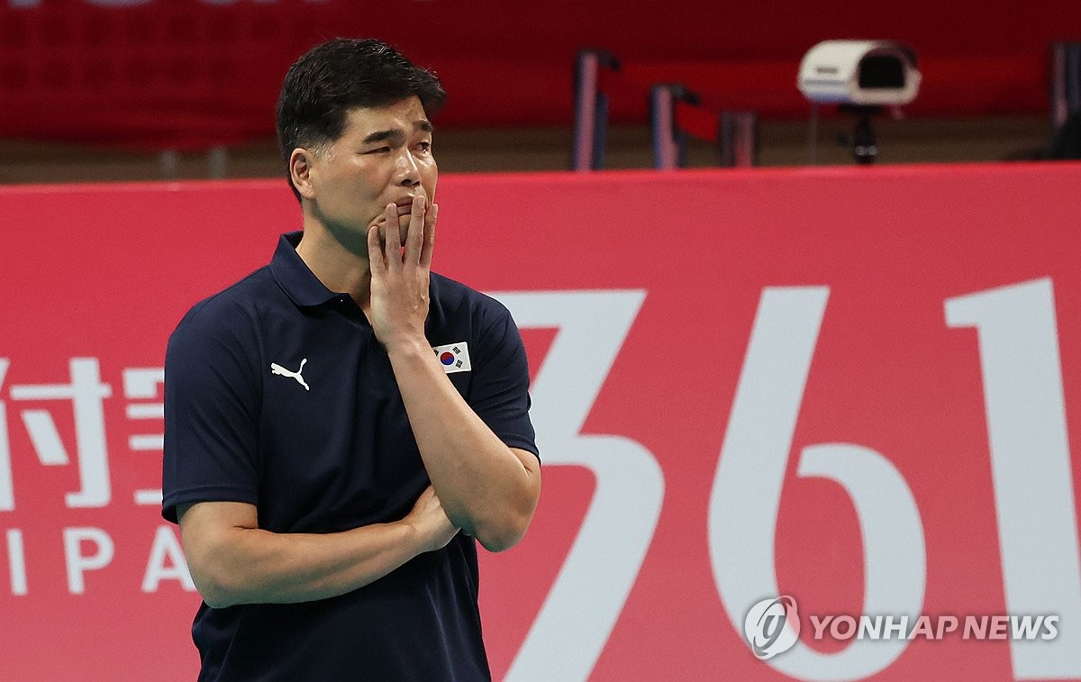 [아시안게임] 임도헌 배구 감독 "드릴 말씀이 없다…실력 부족했다"