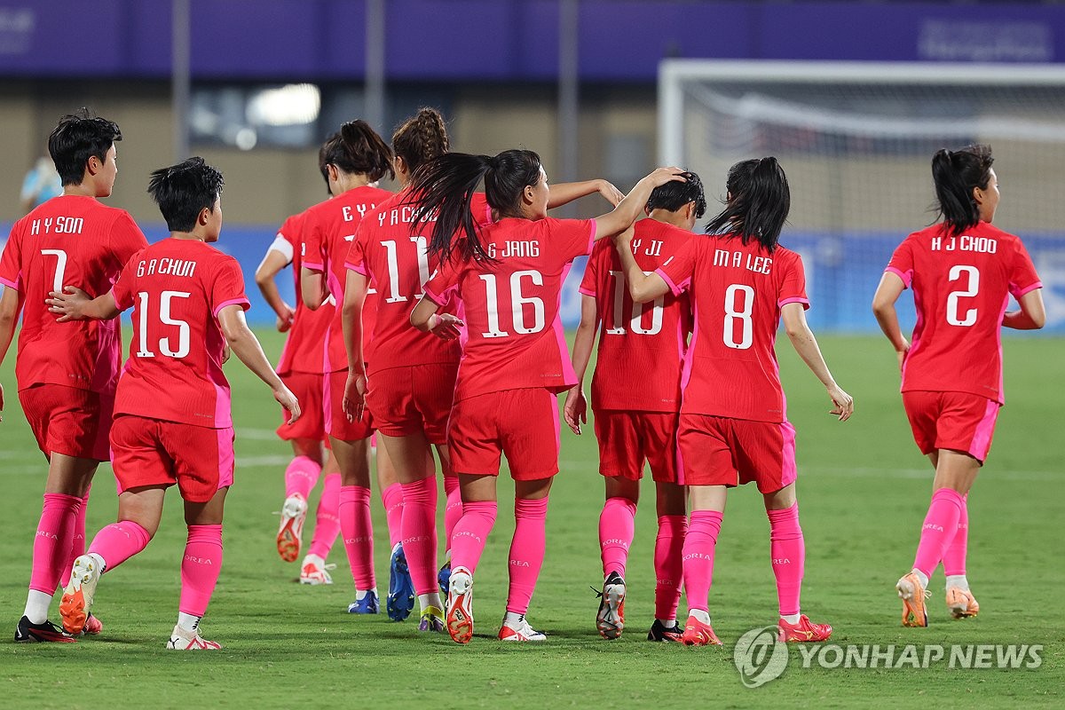 [아시안게임] 여자축구, 첫 경기서 미얀마에 3-0 완승…지소연 A매치 68호골