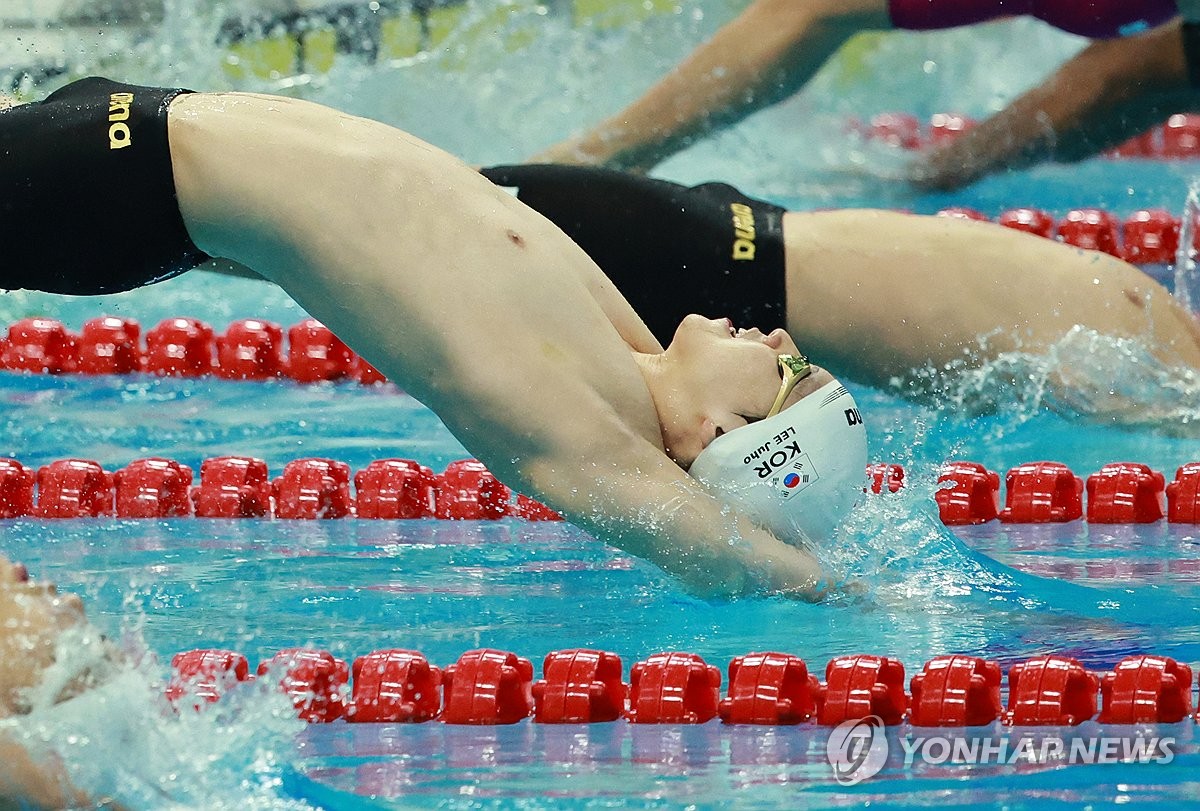 [아시안게임] 이주호, 남자 배영 100ｍ 예선 2위…2회 연속 메달 도전