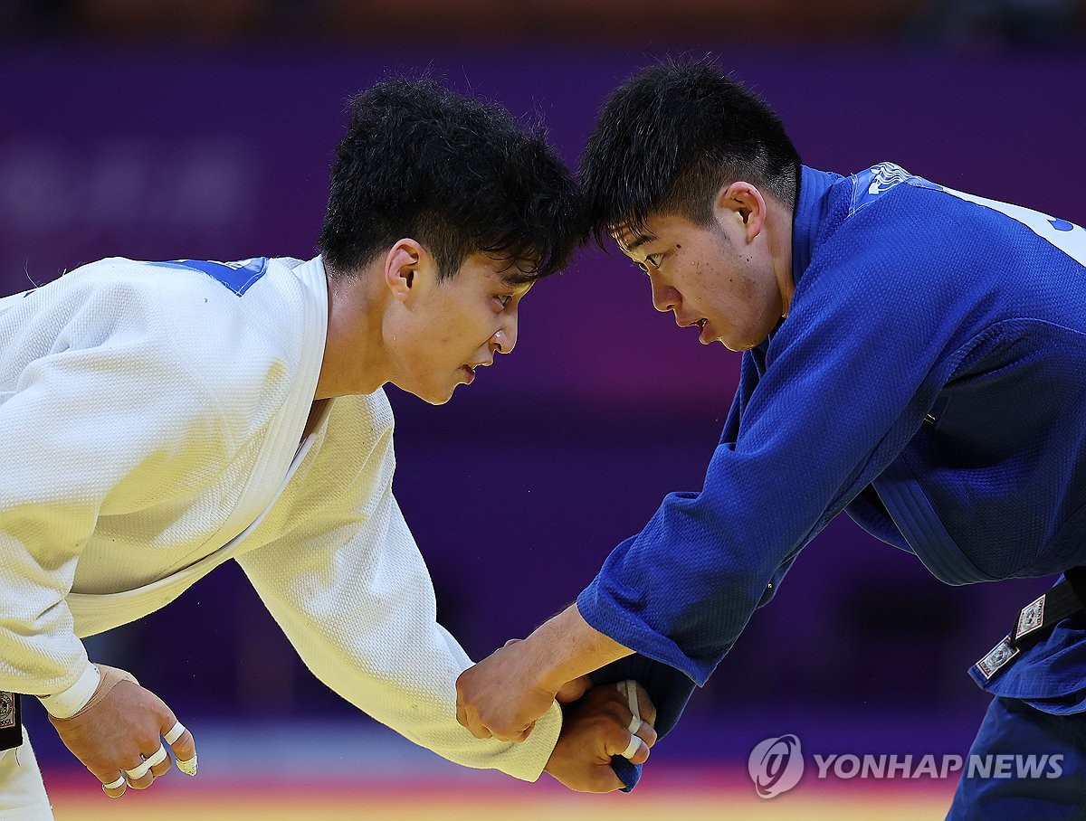 [아시안게임] 멍들고 지쳤지만, 아들 위해 뛴 안바울…값진 동메달