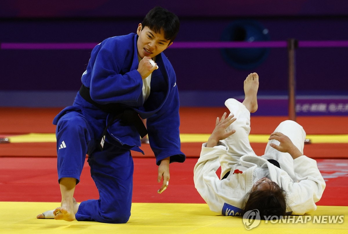 [아시안게임] 유도 이준환, 남자 81㎏급 아쉬운 은메달…되치기에 당했다(종합)