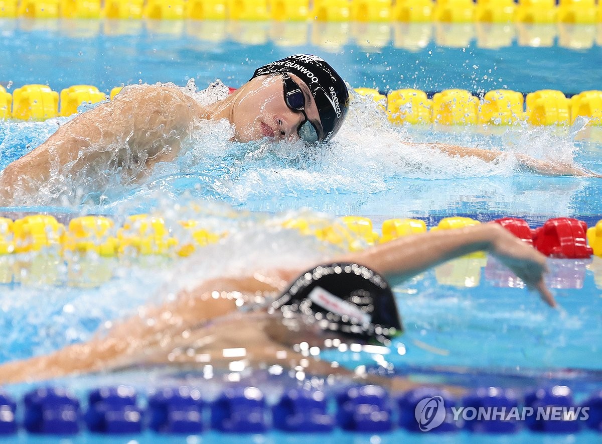 [아시안게임] 황선우, 자유형 200ｍ 1분47초08 전체 1위로 결승행…이호준 3위