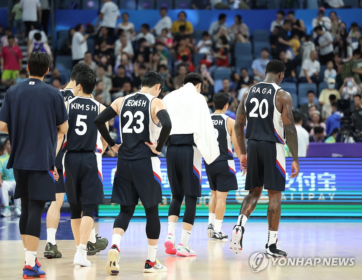 [아시안게임] 한국 남자농구, 일본에 져 조 2위…8강서 중국 만날 듯(종합)