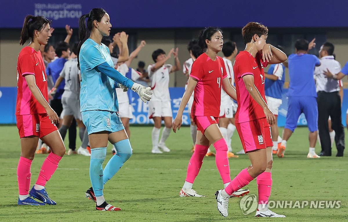 [아시안게임] 롤러 정병희 금메달…여자축구는 북한에 져 8강서 탈락