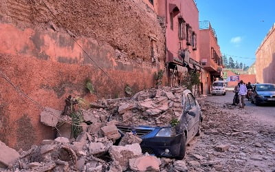 '모로코 강진'에 마라케시 무너졌다…사망자 800명 넘어 (종합)