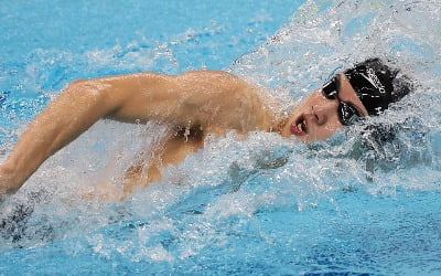 황선우, 항저우 AG 수영 자유형 100ｍ 동메달…중국 금·은