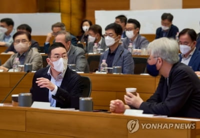 LG그룹, 오늘 사장단 워크숍…연휴 앞두고 중장기 경영전략 논의