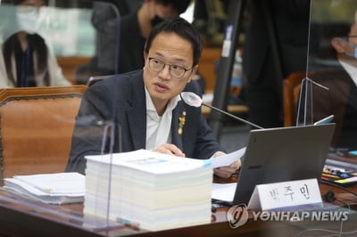 민주 원내수석에 '검수완박 주도' 친명 박주민…정책수석 유동수