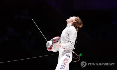 [아시안게임] 한국 펜싱 여자 사브르, 한일전 패해 단체전 동메달