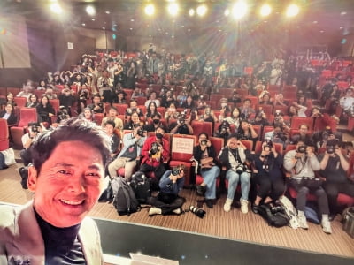 저우룬파 "이런 얘기까지 다루나? 한국 영화 경쟁력은 자유"