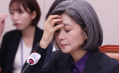 "나갑시다" "어딜 도망가"…김행 인사청문회 막판 파행