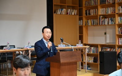 "북한, 트럼프 당선 위해 美 대선 적극 개입할 것"