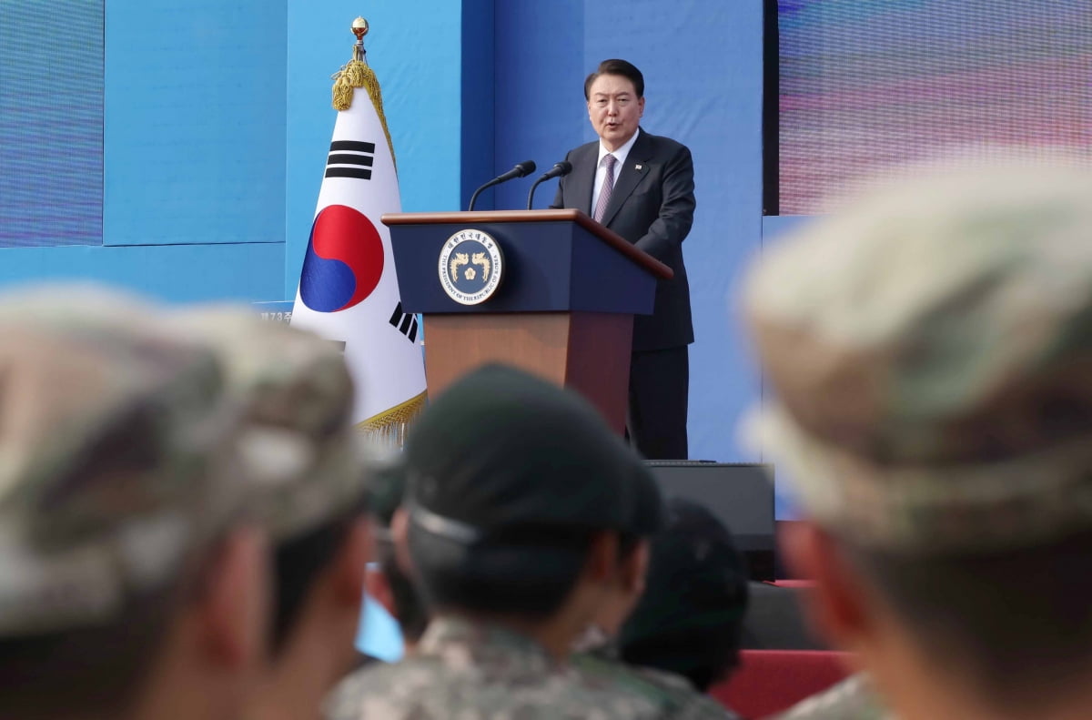 [포토] 제73주년 장진호 전투 기념행사 참석한 윤 대통령