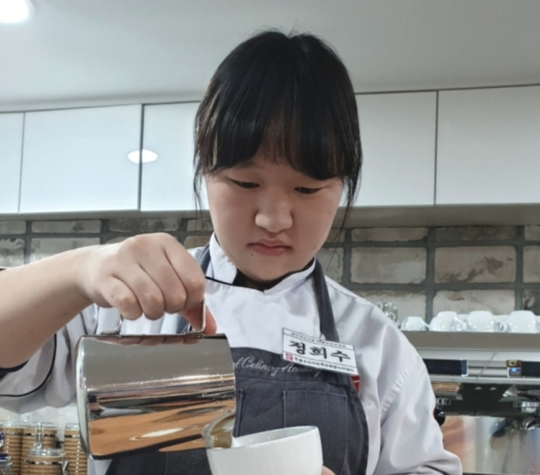 바리스타로 일했던 기증자 정희수 씨. /사진=한국장기조직기증원 제공