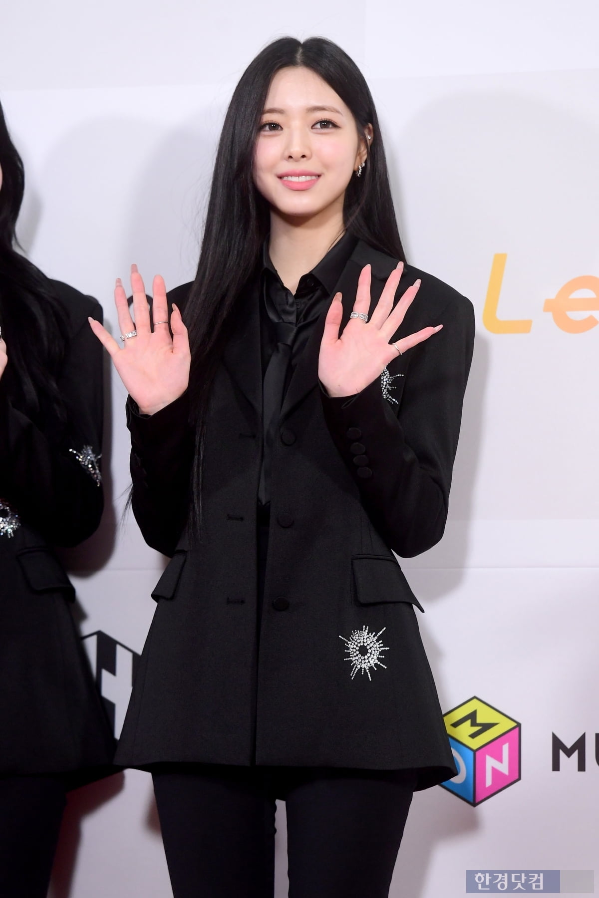 [포토] ITZY 유나, '환한 미소가 사랑스러워~' (2023 더팩트뮤직어워즈)