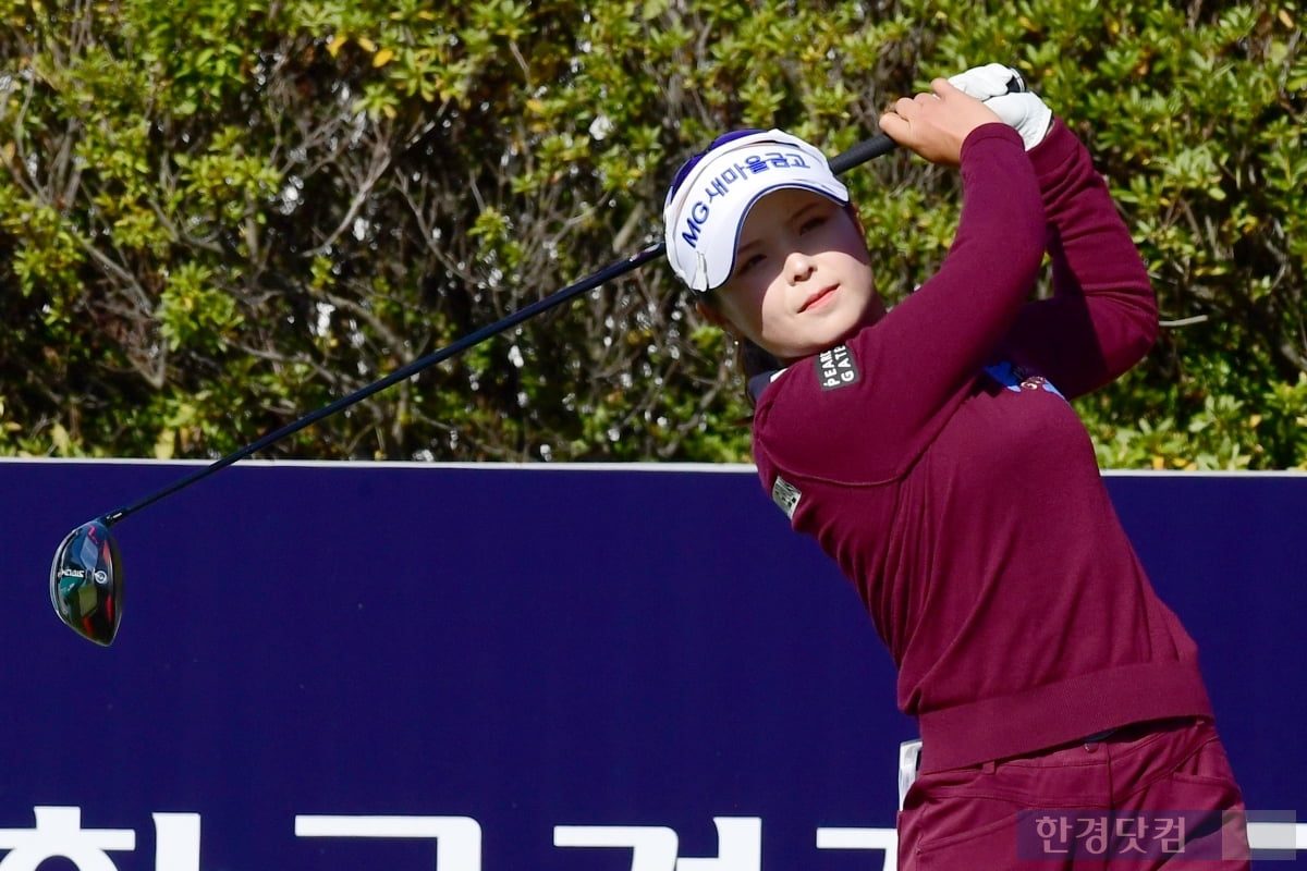 [상상인·한국경제TV오픈 2023] 송가은, '리더보드 위로 올라가자'