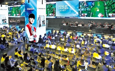  삼성의 승부수 '클라우드 게임 플랫폼' 공개, "폰만 팔아선 못 버텨"…신사업 키운다
