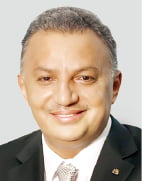 안와르 알 히즈아지 CEO 
