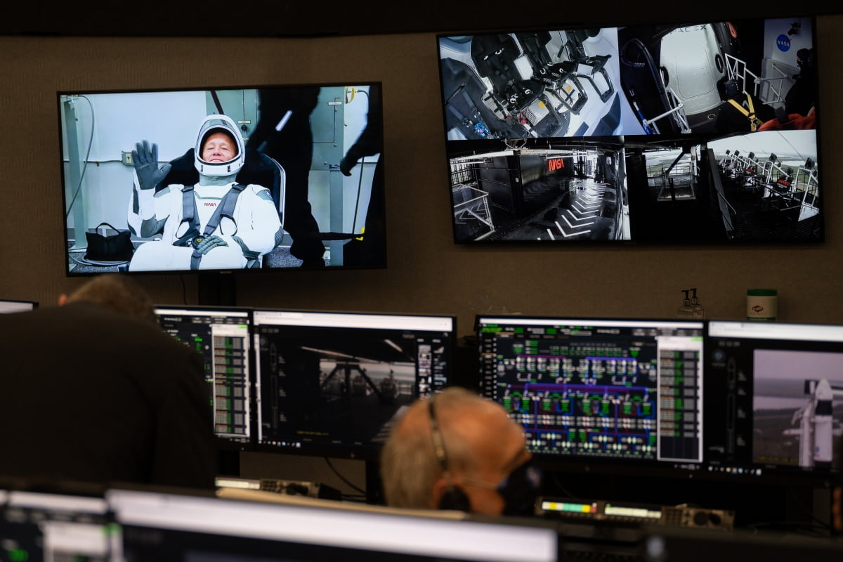 2020년 5월 세계 최초로 민간인 우주 왕복 비행에 나섰던 스페이스X의 크루 드래곤./연합뉴스