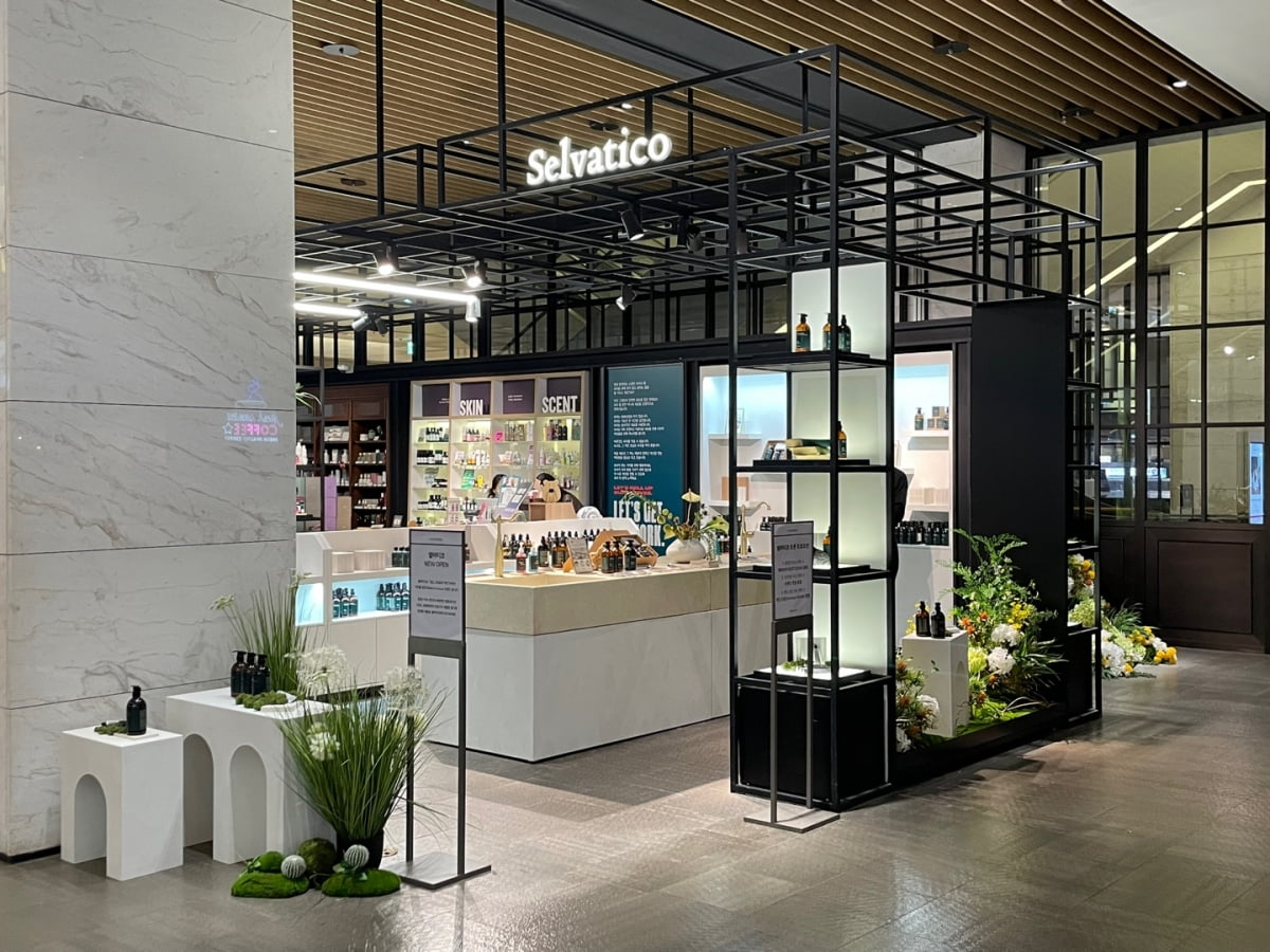 프랑스 자연주의 뷰티 브랜드 ‘셀바티코’, 현대백화점 판교점에 첫 매장 오픈