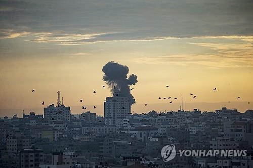 "하마스 최고지휘관 아이만 노팔 이스라엘 공습으로 사망"(종합)