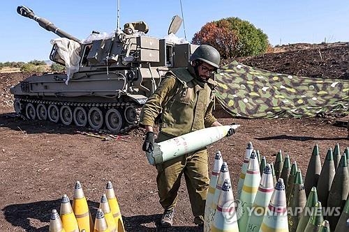 [이·팔 전쟁] "포탄 우리 달라"…이스라엘·우크라 '동시전쟁' 무기 쟁탈전