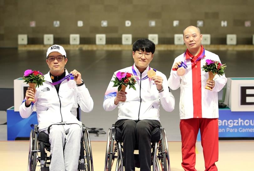 장애인AG 사격 남자 10ｍ 공기소총 집안싸움…금·은메달 수확