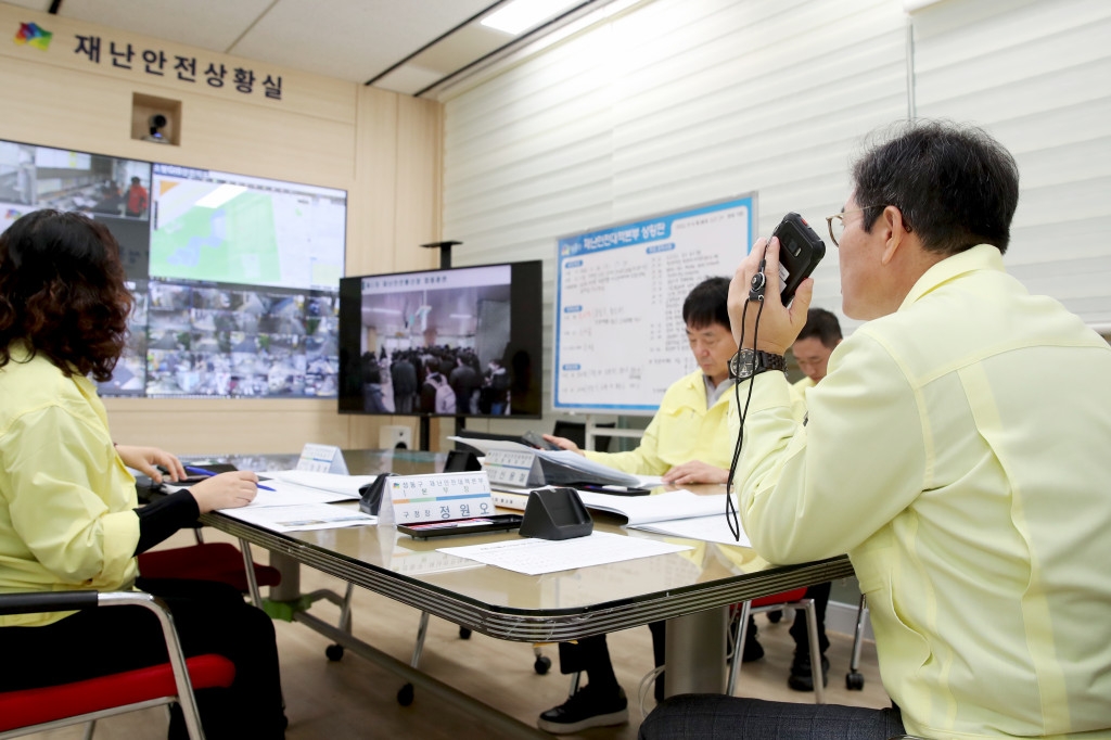 성동구, 핼러윈 '성수동 카페거리' 안전관리에 총력