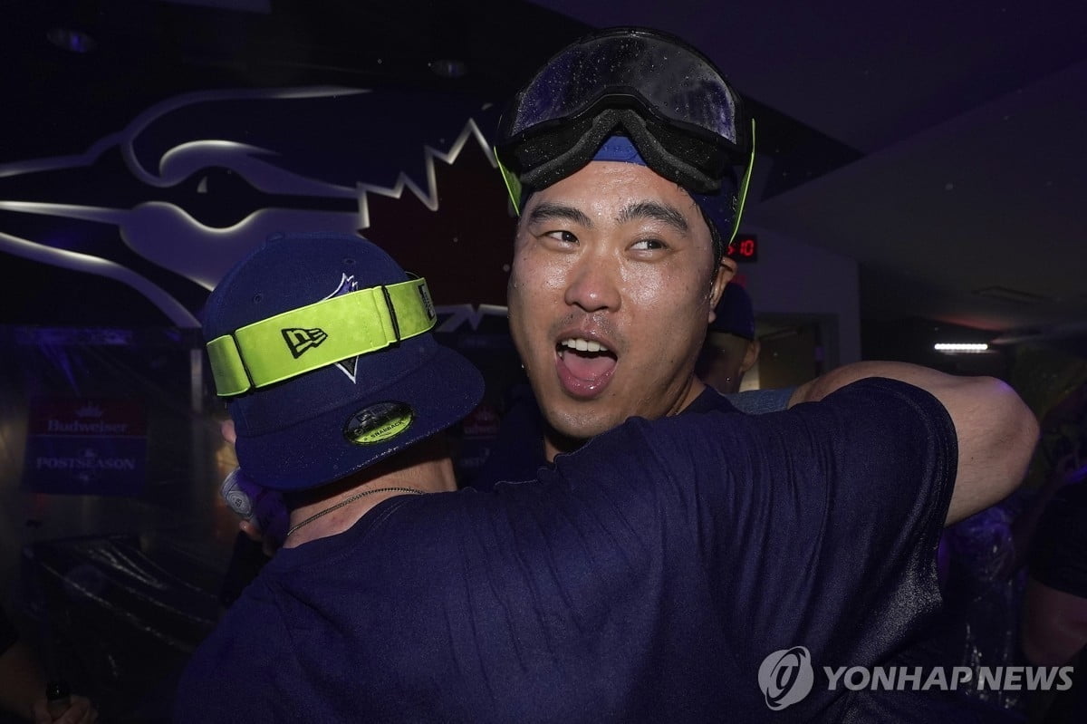 류현진, 4년 계약 마감...MLB 잔류할까