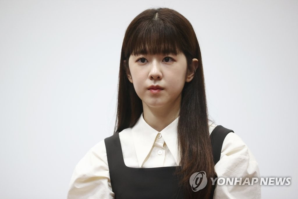 '학폭 의혹' 박혜수 복귀…"거짓 바로잡겠다"