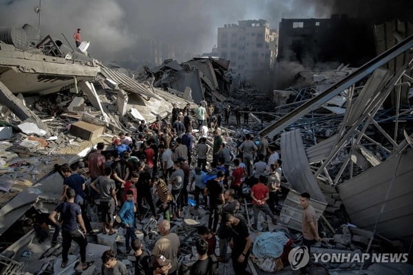 '가자 공습' 이스라엘군 "하마스 공중전 책임자 제거"