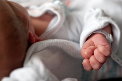내년부터 2세 미만 영유아 입원진료비 '0원' 된다