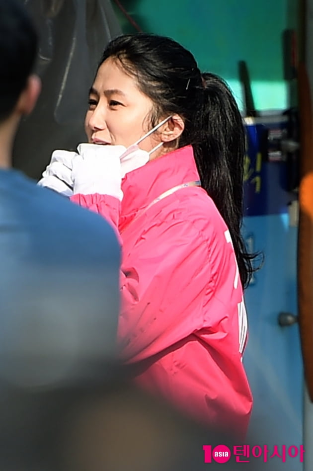 “Former lawmaker Ji Sang-wook and Shim Eun-ha actively support the return of actors.”