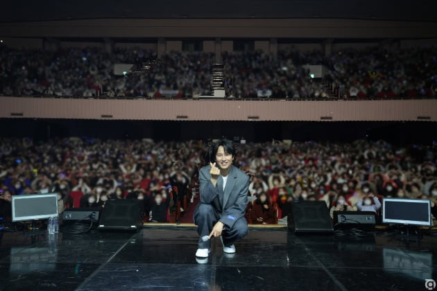 Kim Nam-gil begins the ‘Comrade Talk Campaign’
