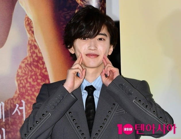 'Oseisa' Shunsuke, Japanese romantic hit following 'Love Letter'