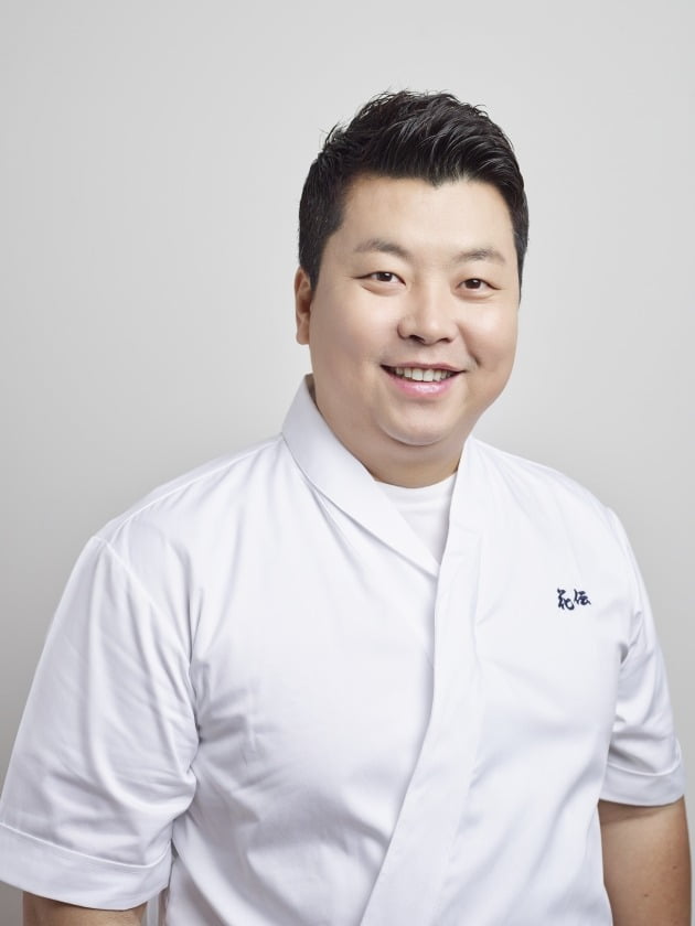 Ho-Young Jeong, “Ho-Joong Kim, I am grateful to my younger brother who gave me strength.”
