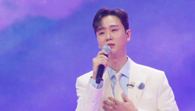 Song Min-jun, Ahn Seong-jun, 'tears flowing' 1-on-1 death match
