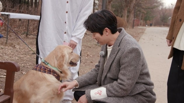 Song Joong-ki, who became a father, opens up about speculative reports