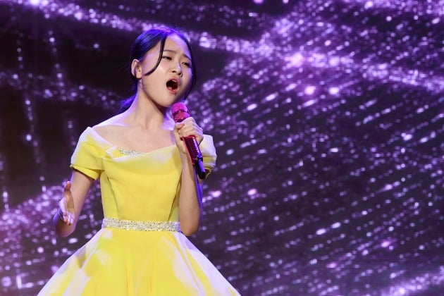 Kim Da-hyun's mother-gok, "I cried after hearing the new album 'Fifteen'"