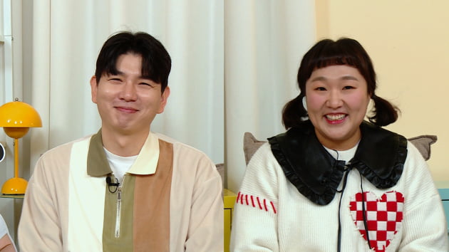 Jay wrote, even personally giving a ‘breast massage’ for Hong Hyun-hee