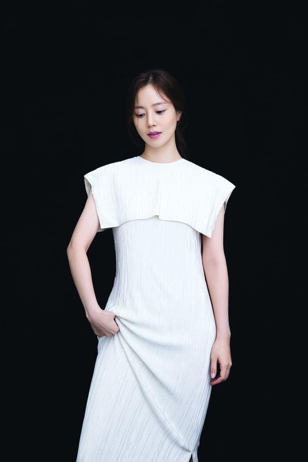 Moon Chae-won, "'Beopjjon', a good experience working as a celebrity? I'm 50% apt for it."