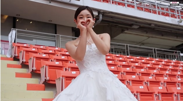 Park So-dam, New Jeans fan certification