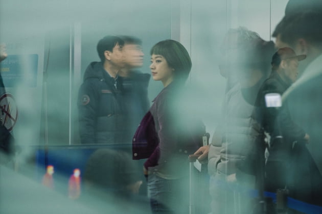 ‘Cannes’ Lee Joo-young and Fan Bingbing perform at the Berlin International Film Festival