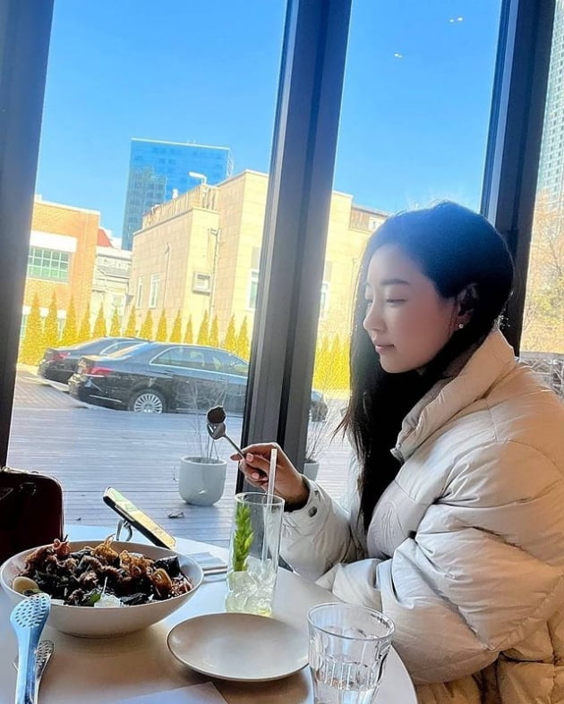 Kim Sarang, did you let go of management because it was the off-season?